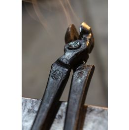 Yukon Shoemaking Tongs 1/4