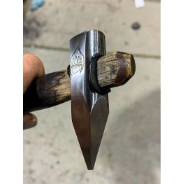 Yukon E Head stamp wood handle
